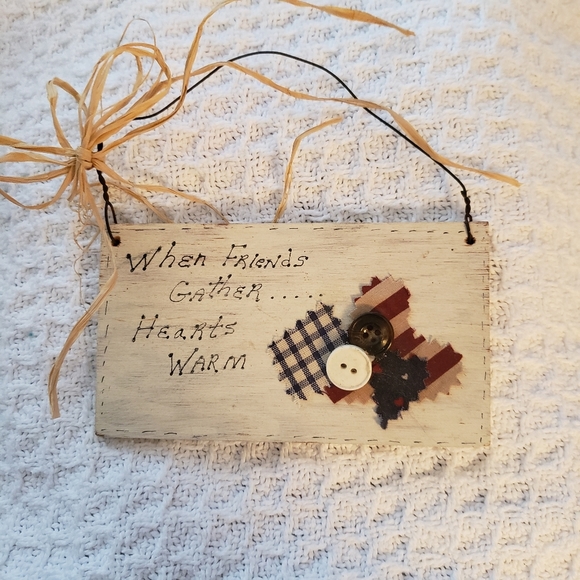 Primitive Wood Sign with Fabric Hearts and Buttons - Picture 1 of 4